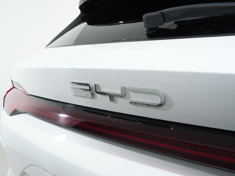 2024 (74) BYD SEAL U 1.5 DM-i Boost 5dr Auto 5049843