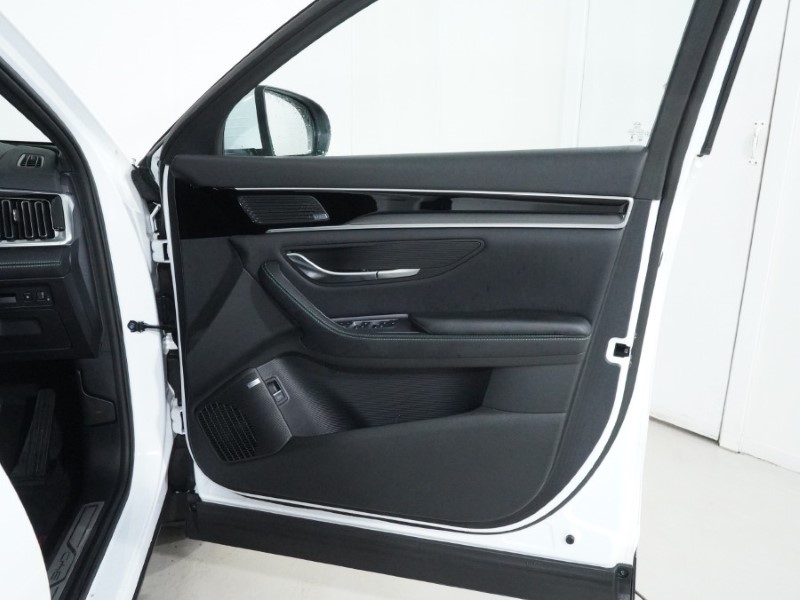 2024 (74) BYD SEAL U 1.5 DM-i Boost 5dr Auto 5049868