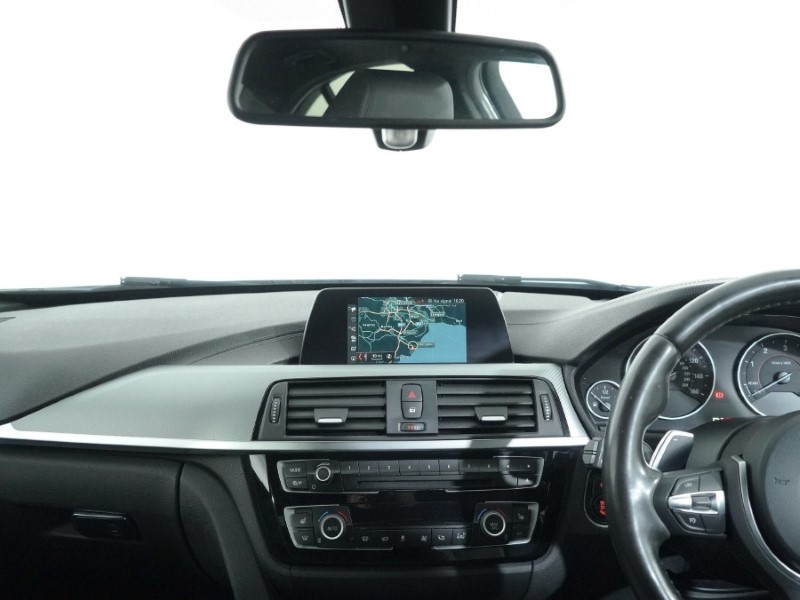 2018 (18) BMW 3 SERIES 320d xDrive M Sport Shadow Edition 4dr Step Auto 5006962