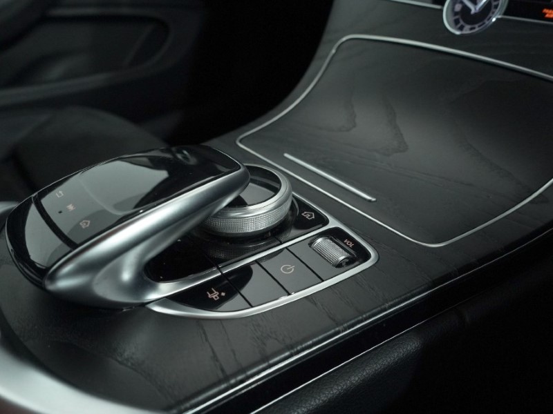 2019 (69) MERCEDES-BENZ C CLASS C300d AMG Line Premium 2dr 9G-Tronic 4983934