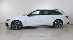 2022 (22) AUDI A4 35 TFSI Black Edition 5dr S Tronic 4981671