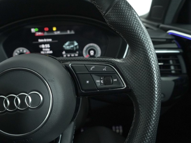 2022 (22) AUDI A4 35 TFSI Black Edition 5dr S Tronic 4981648