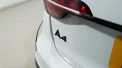 2022 (22) AUDI A4 35 TFSI Black Edition 5dr S Tronic 4981621