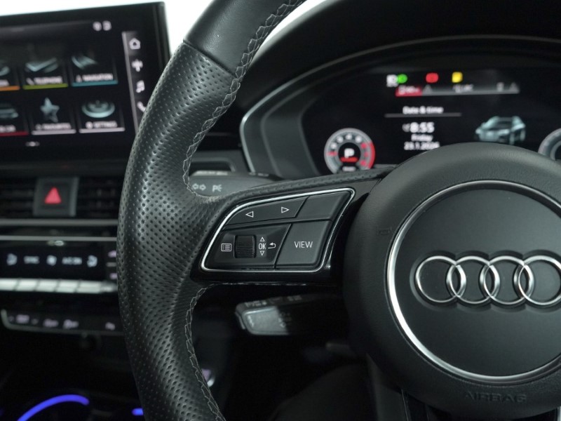 2022 (22) AUDI A4 35 TFSI Black Edition 5dr S Tronic 4981650