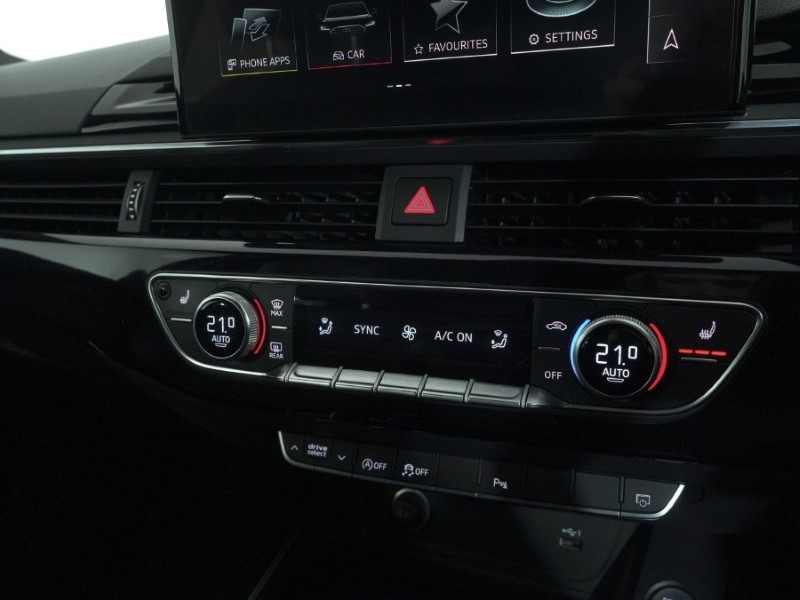 2022 (22) AUDI A4 35 TFSI Black Edition 5dr S Tronic 4981646