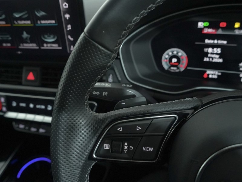 2022 (22) AUDI A4 35 TFSI Black Edition 5dr S Tronic 4981651