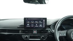 2022 (22) AUDI A4 35 TFSI Black Edition 5dr S Tronic 4981630