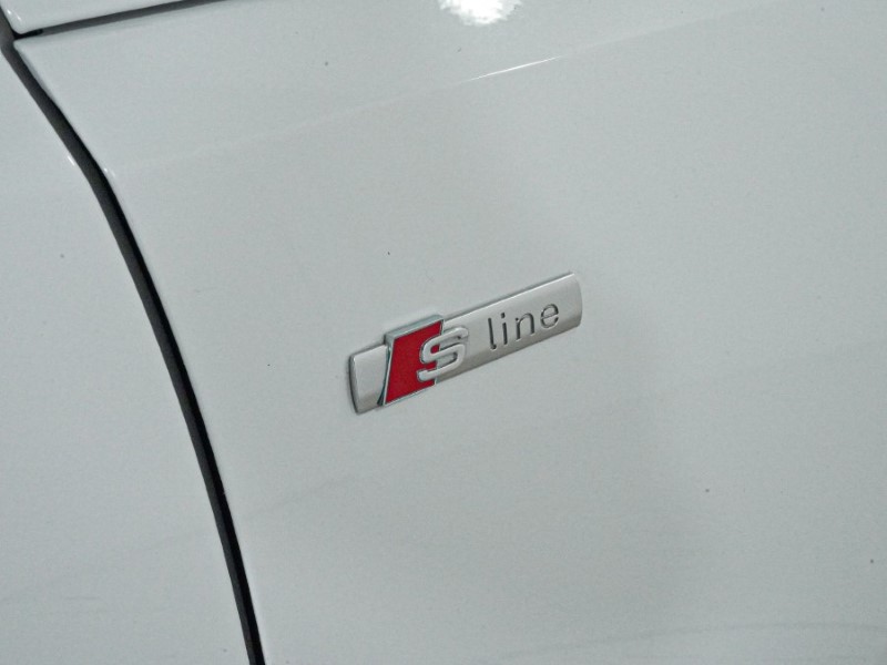 2022 (22) AUDI A4 35 TFSI Black Edition 5dr S Tronic 4981667