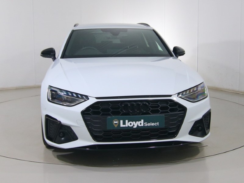 2022 (22) AUDI A4 35 TFSI Black Edition 5dr S Tronic 4981669