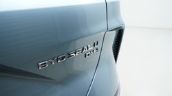 2025 (25) BYD SEAL U 1.5 DM-i AWD Design 5dr Auto 5011262