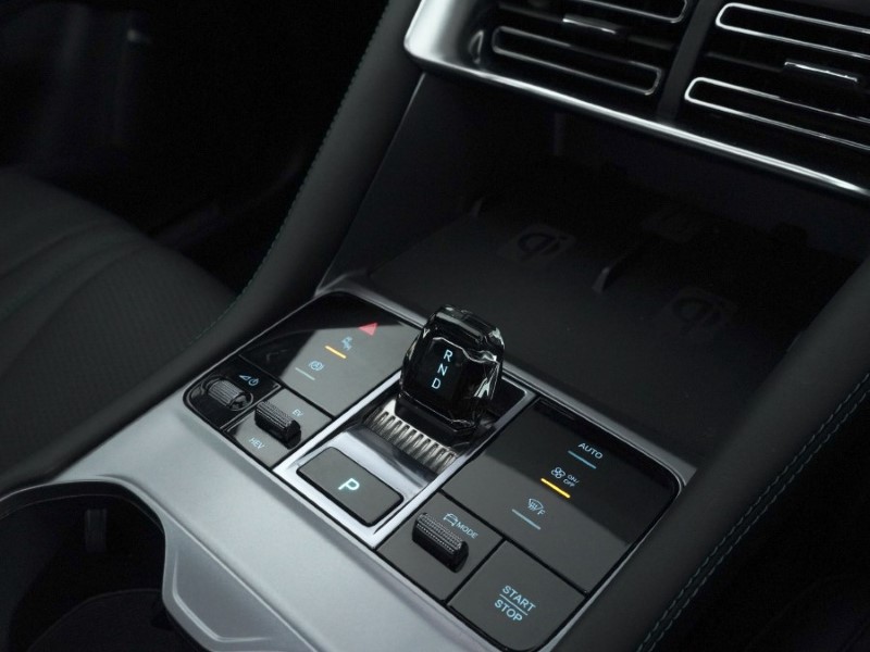 2025 (25) BYD SEAL U 1.5 DM-i AWD Design 5dr Auto 5011303