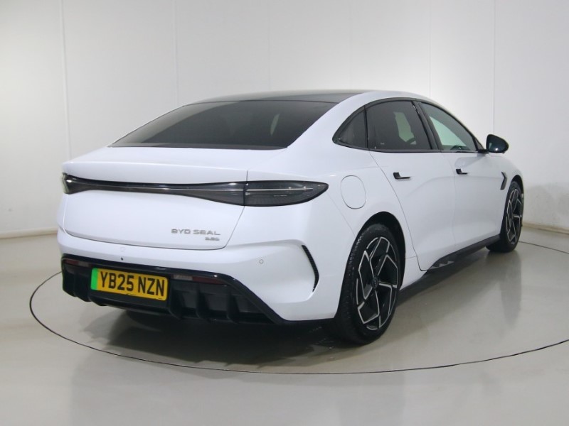 2025 (25) BYD SEAL 390kW Excellence AWD 83kWh 4dr Auto 5021984