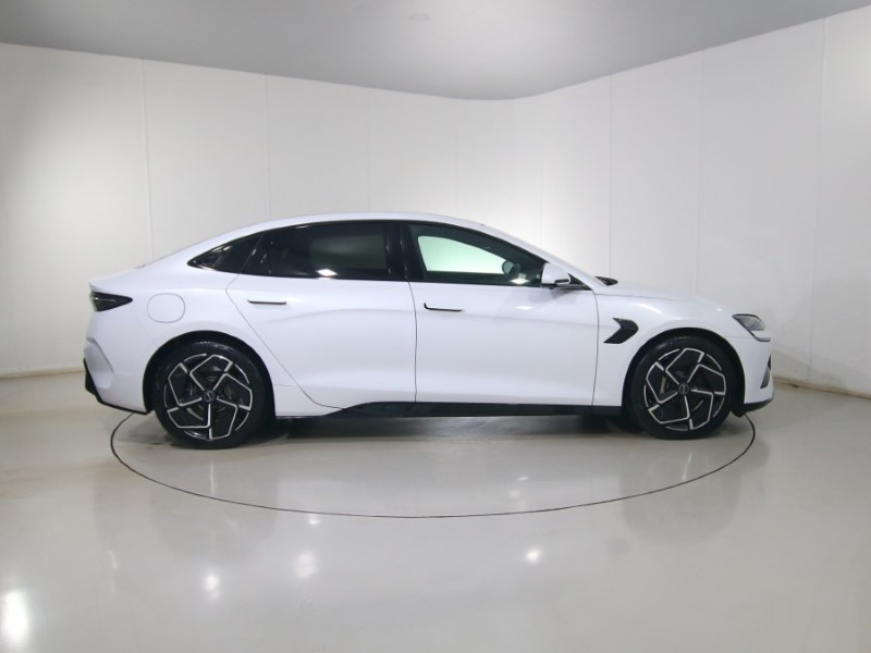 2025 (25) BYD SEAL 390kW Excellence AWD 83kWh 4dr Auto 5021985