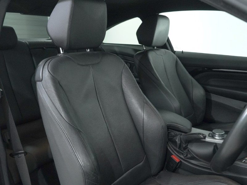 2017 (17) BMW 4 SERIES 420d [190] xDrive M Sport 2dr Auto [Prof Media] 4997020