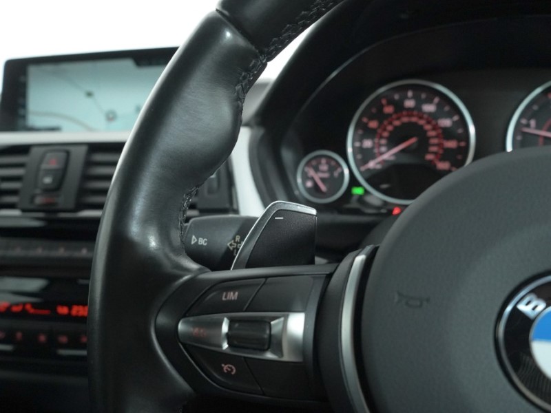 2017 (17) BMW 4 SERIES 420d [190] xDrive M Sport 2dr Auto [Prof Media] 4997030