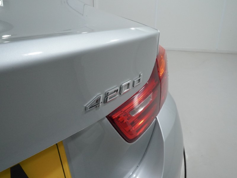 2017 (17) BMW 4 SERIES 420d [190] xDrive M Sport 2dr Auto [Prof Media] 4997008