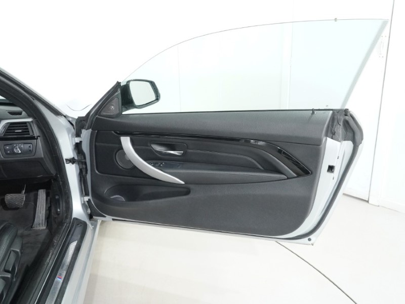 2017 (17) BMW 4 SERIES 420d [190] xDrive M Sport 2dr Auto [Prof Media] 4997021