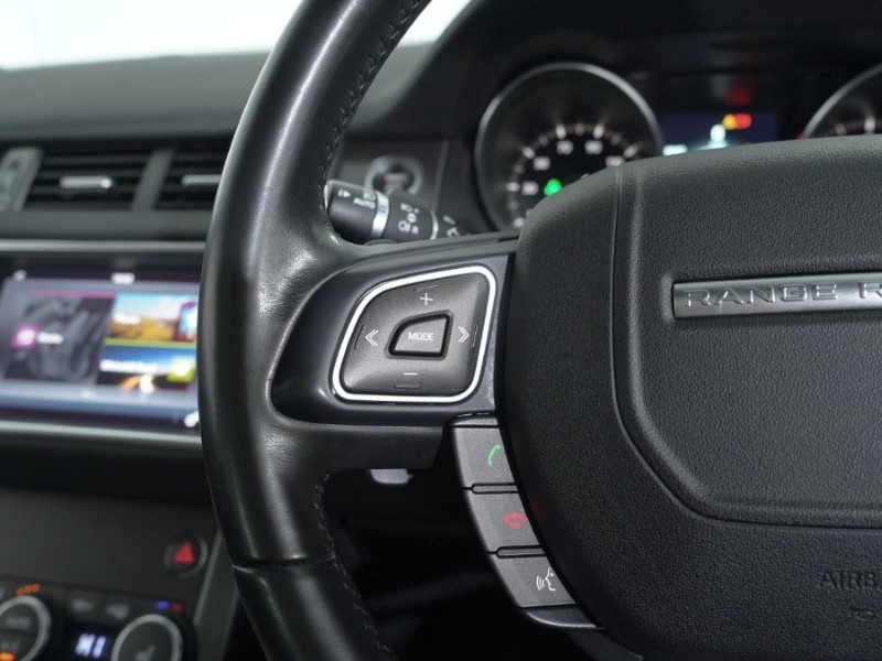 2018 (68) LAND ROVER RANGE ROVER EVOQUE 2.0 TD4 Landmark 5dr Auto 4989483
