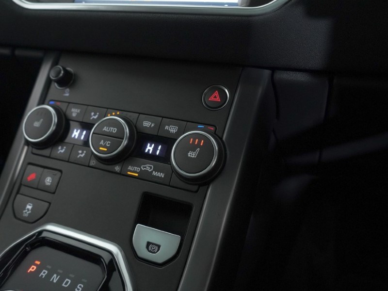 2018 (68) LAND ROVER RANGE ROVER EVOQUE 2.0 TD4 Landmark 5dr Auto 4989488