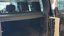 2022 (72) LAND ROVER DEFENDER 3.0 D250 SE 110 5dr Auto 4953813