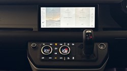 2022 (72) LAND ROVER DEFENDER 3.0 D250 SE 110 5dr Auto 4953790