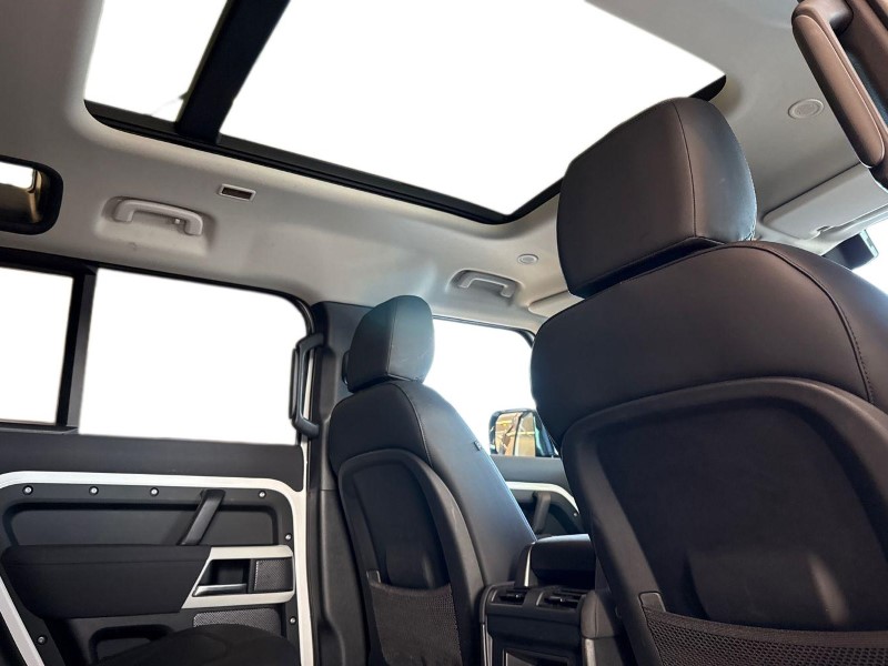 2022 (72) LAND ROVER DEFENDER 3.0 D250 SE 110 5dr Auto 4953797