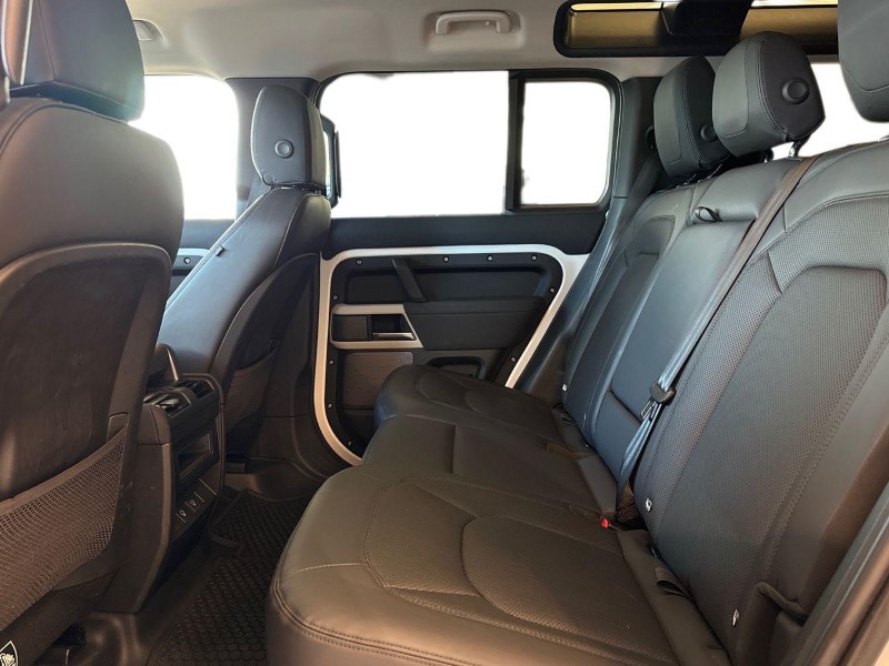 2022 (72) LAND ROVER DEFENDER 3.0 D250 SE 110 5dr Auto 4953780