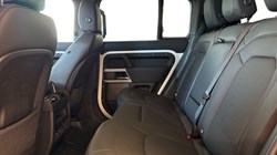 2022 (72) LAND ROVER DEFENDER 3.0 D250 SE 110 5dr Auto 4953780