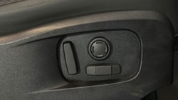 2022 (72) LAND ROVER DEFENDER 3.0 D250 SE 110 5dr Auto 4953800