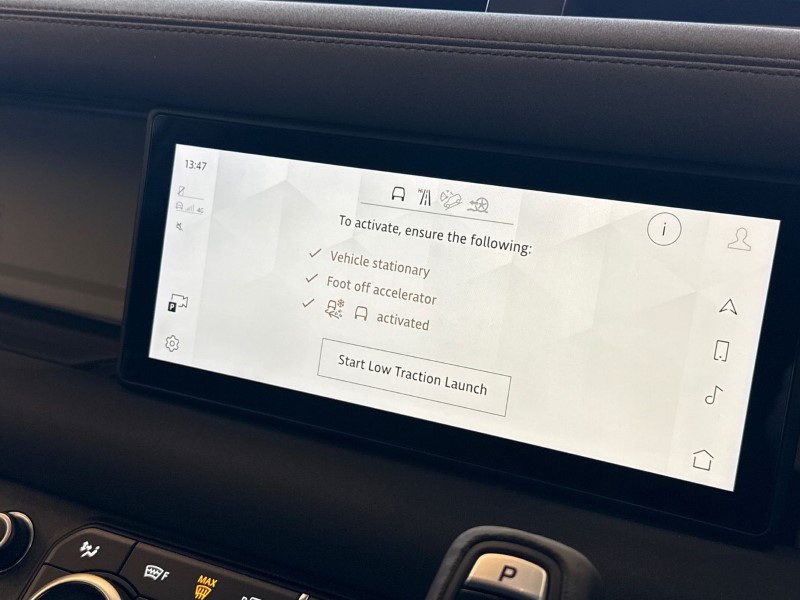 2022 (72) LAND ROVER DEFENDER 3.0 D250 SE 110 5dr Auto 4953809