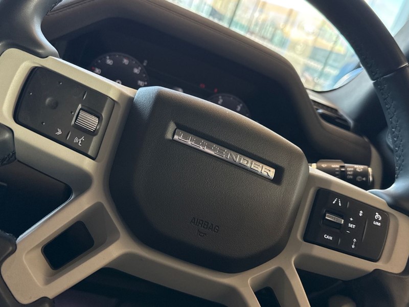 2022 (72) LAND ROVER DEFENDER 3.0 D250 SE 110 5dr Auto 4953803