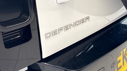 2022 (72) LAND ROVER DEFENDER 3.0 D250 SE 110 5dr Auto 4953819