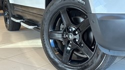 2022 (72) LAND ROVER DEFENDER 3.0 D250 SE 110 5dr Auto 4953817