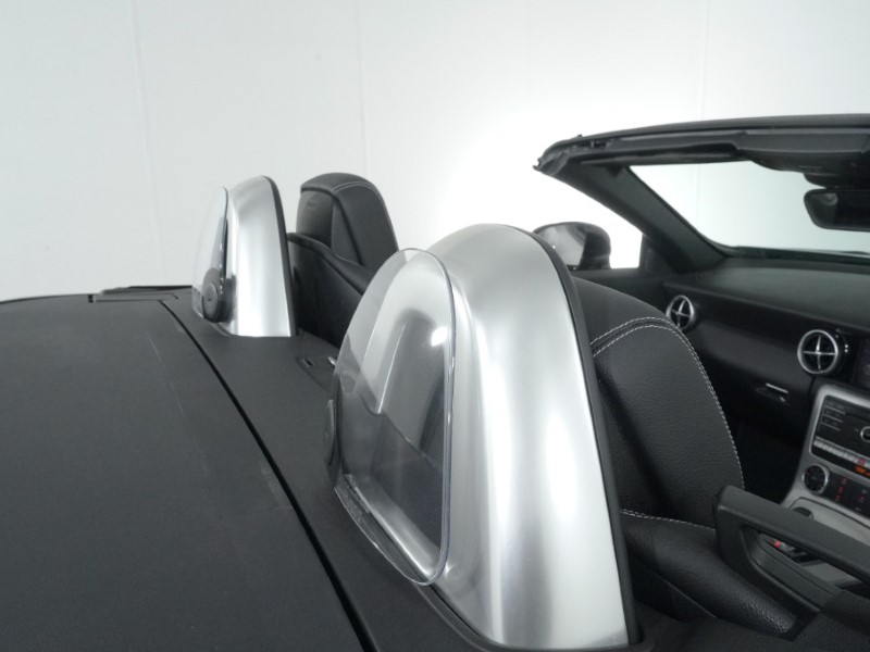 2018 (18) MERCEDES-BENZ SLC 300 AMG Line 2dr 9G-Tronic 5001432