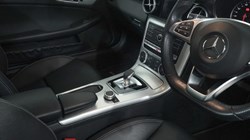 2018 (18) MERCEDES-BENZ SLC 300 AMG Line 2dr 9G-Tronic 5001396