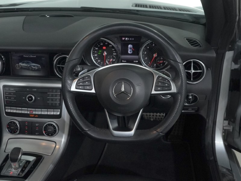 2018 (18) MERCEDES-BENZ SLC 300 AMG Line 2dr 9G-Tronic 5001429