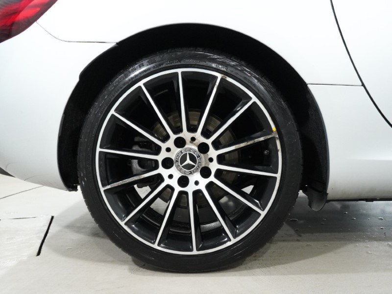 2018 (18) MERCEDES-BENZ SLC 300 AMG Line 2dr 9G-Tronic 5001387