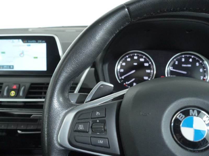 2019 (69) BMW 2 SERIES 220i Luxury 5dr DCT 5006770