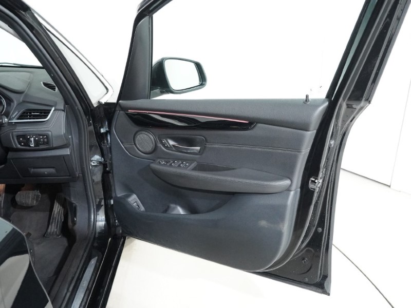 2019 (69) BMW 2 SERIES 220i Luxury 5dr DCT 5006764