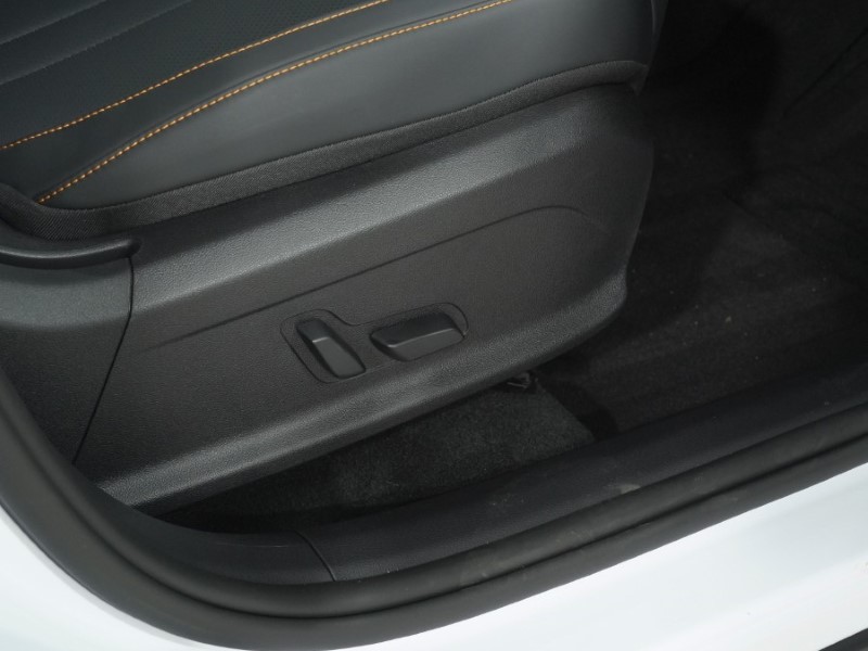  BYD SEALION 5 1.5 DM-i Comfort 5dr Auto 5709786