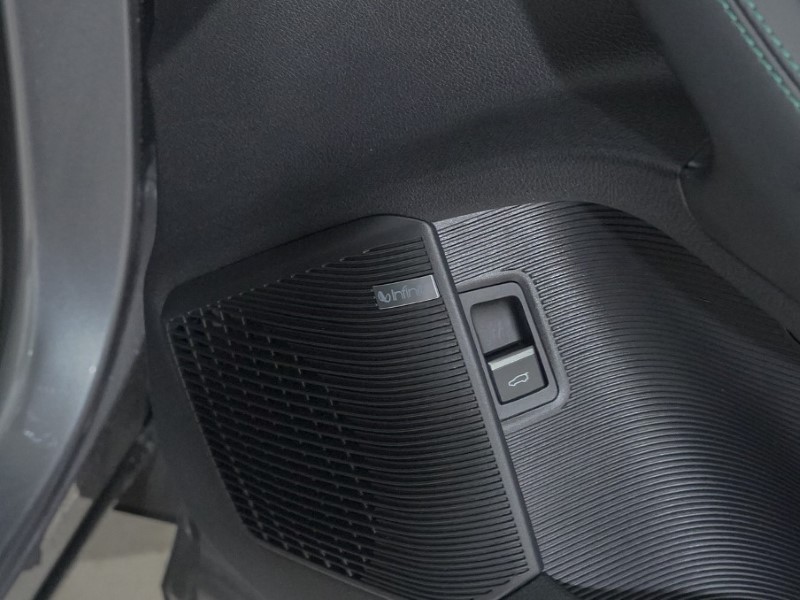 2025 (25) BYD SEAL U 1.5 DM-i Boost 5dr Auto 5011649