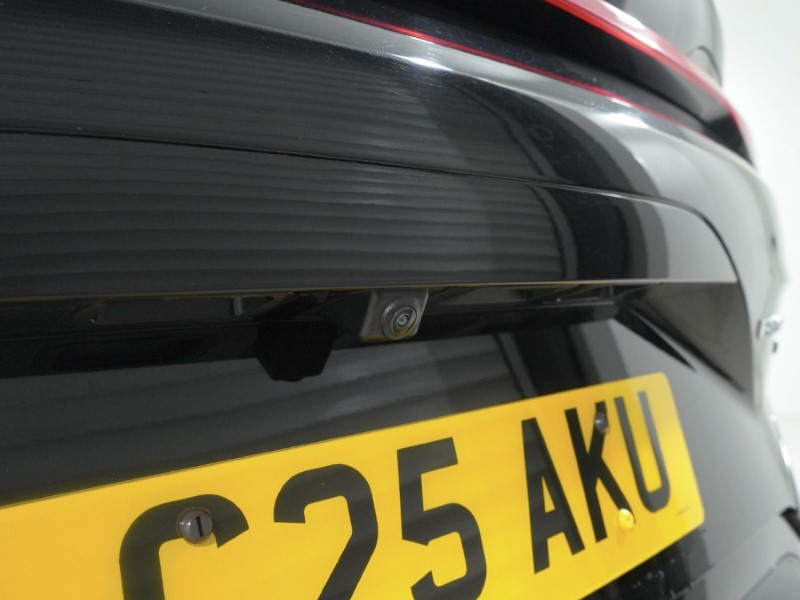 2025 (25) BYD SEAL U 1.5 DM-i AWD Design 5dr Auto 5013840