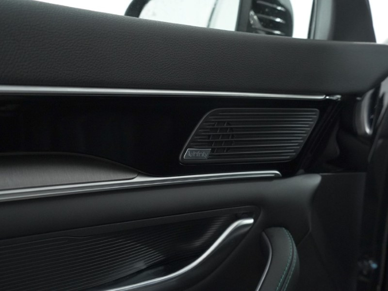 2025 (25) BYD SEAL U 1.5 DM-i AWD Design 5dr Auto 5013847