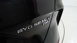 2025 (25) BYD SEAL U 1.5 DM-i Comfort 5dr Auto 5011575