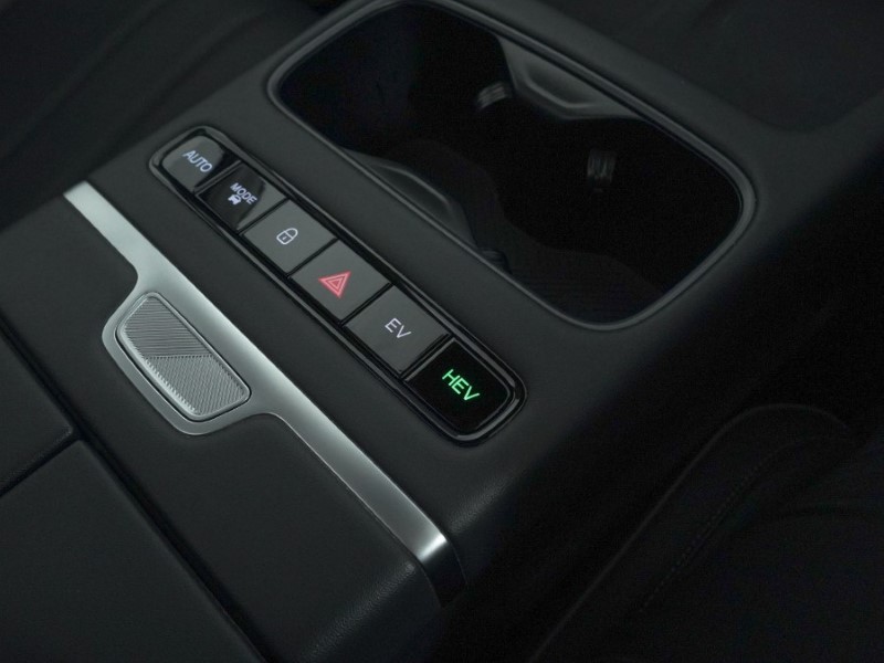 2025 (74) JAECOO 7 1.5T SHS Luxury 5dr Auto 5009471