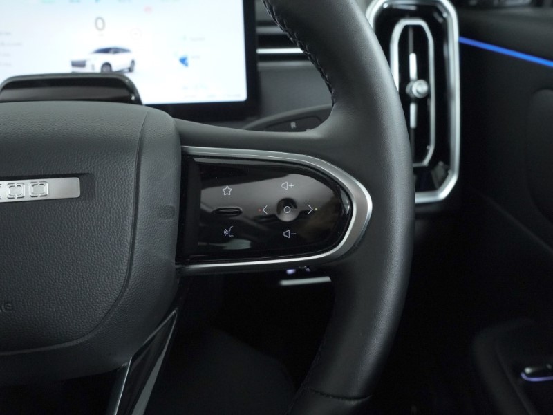 2025 (74) JAECOO 7 1.5T SHS Luxury 5dr Auto 5009459