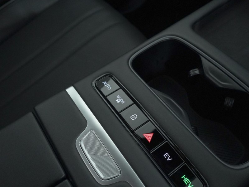 2025 (74) JAECOO 7 1.5T SHS Luxury 5dr Auto 5009472