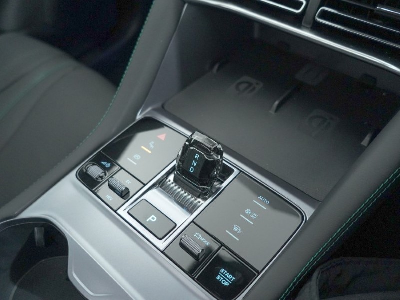 2025 (75) BYD SEAL U 1.5 DM-i Boost 5dr Auto 5051925