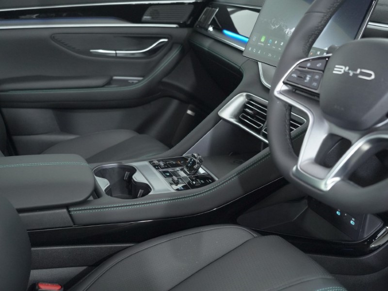 2025 (75) BYD SEAL U 1.5 DM-i Boost 5dr Auto 5051916