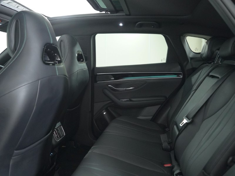 2025 (25) BYD SEAL U 1.5 DM-i Boost 5dr Auto 5058720